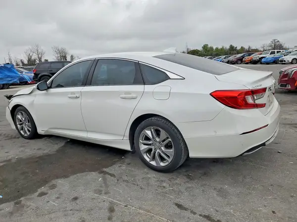 1HGCV1F16JA256113 2018 HONDA ACCORD - Image 2
