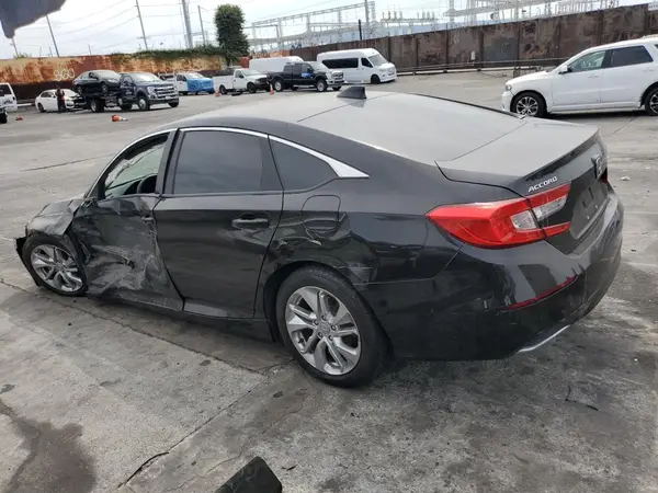 1HGCV1F16JA263479 2018 HONDA ACCORD - Image 2