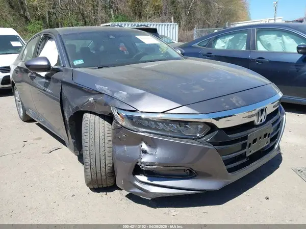 1HGCV1F16JA264177 2018 HONDA ACCORD - Image 1
