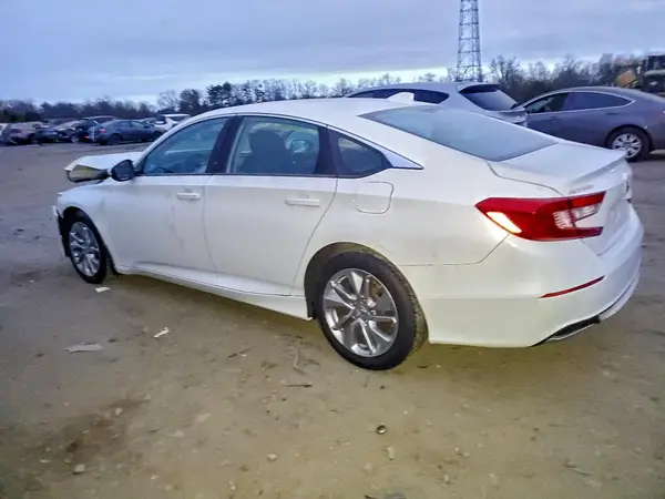 1HGCV1F16JA802277 2018 HONDA ACCORD - Image 2