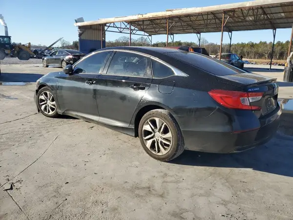 1HGCV1F16KA006064 2019 HONDA ACCORD - Image 2
