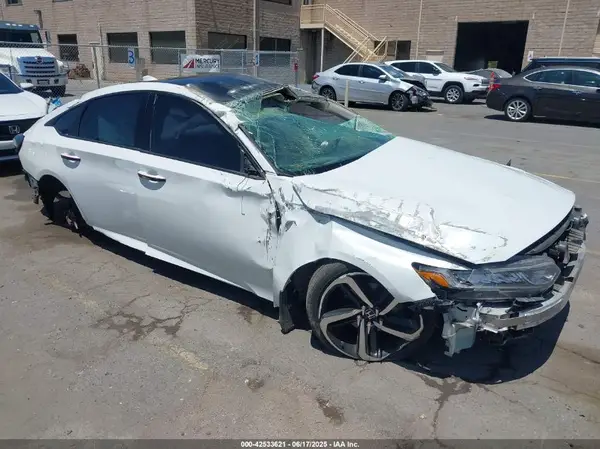 1HGCV1F16KA017517 2019 HONDA ACCORD - Image 1