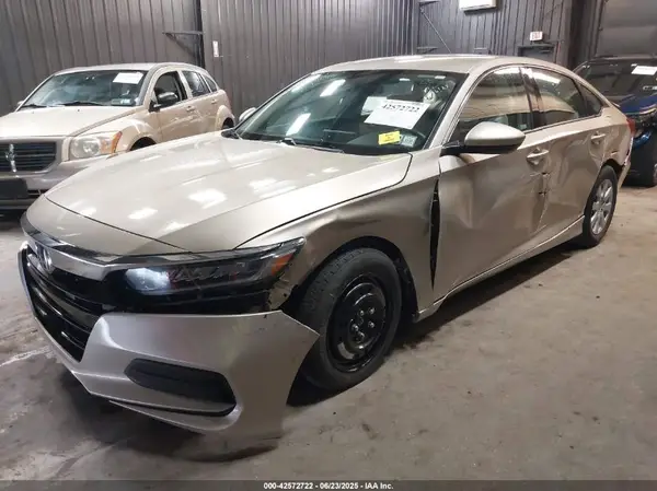 1HGCV1F16KA048444 2019 HONDA ACCORD - Image 2