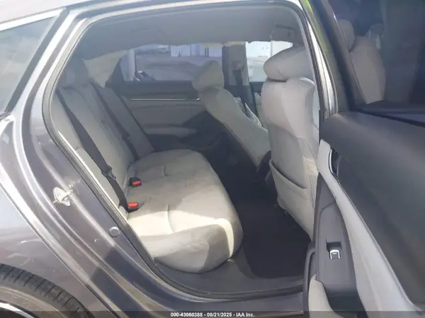1HGCV1F16KA048573 2019 HONDA ACCORD - Image 8