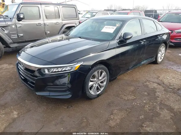 1HGCV1F16KA049917 2019 HONDA ACCORD - Image 2
