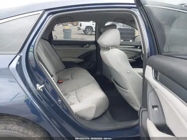 1HGCV1F16KA050498 2019 HONDA ACCORD - Image 8