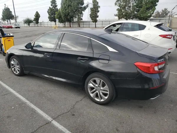 1HGCV1F16KA061131 2019 HONDA ACCORD - Image 2