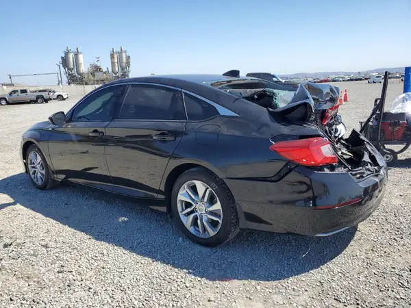1HGCV1F16KA062490 2019 HONDA ACCORD - Image 2