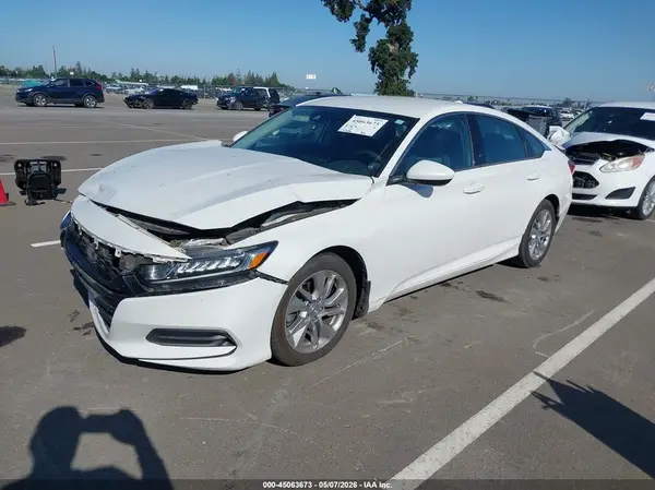 1HGCV1F16KA079399 2019 HONDA ACCORD - Image 2