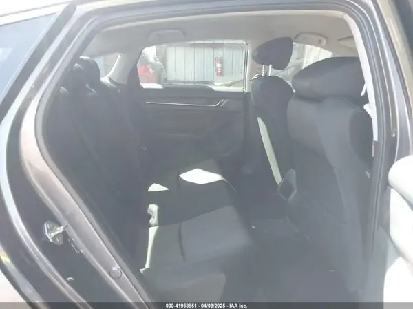 1HGCV1F16KA081282 2019 HONDA ACCORD - Image 8