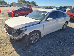 1HGCV1F16KA085686 2019 HONDA ACCORD