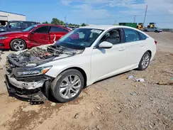 1HGCV1F16KA092556 2019 HONDA ACCORD
