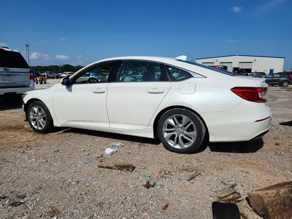 1HGCV1F16KA092556 2019 HONDA ACCORD - Image 2