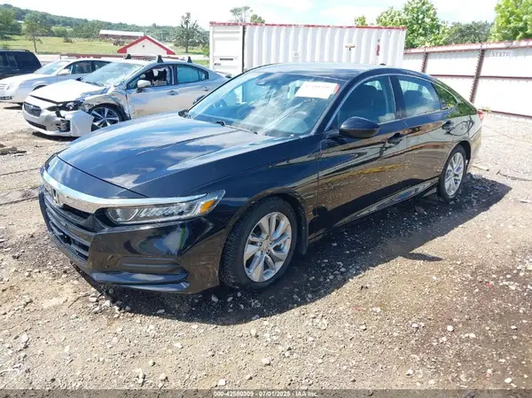 1HGCV1F16KA105788 2019 HONDA ACCORD - Image 2
