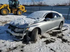 1HGCV1F16KA118444 2019 HONDA ACCORD