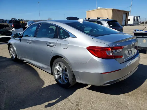 1HGCV1F16KA131758 2019 HONDA ACCORD - Image 2