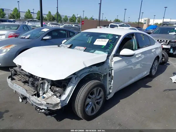 1HGCV1F16KA134806 2019 HONDA ACCORD - Image 2