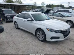 1HGCV1F16KA135065 2019 HONDA ACCORD