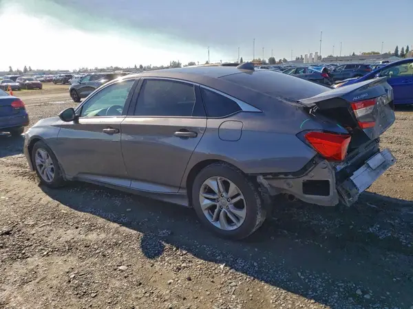 1HGCV1F16KA154053 2019 HONDA ACCORD - Image 2