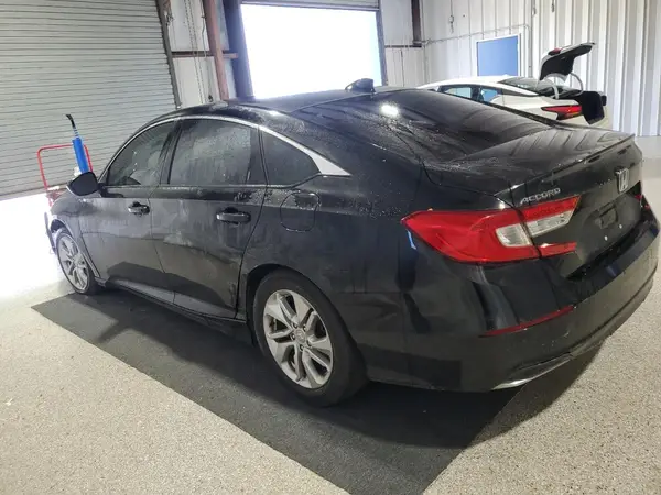 1HGCV1F16KA172424 2019 HONDA ACCORD - Image 2