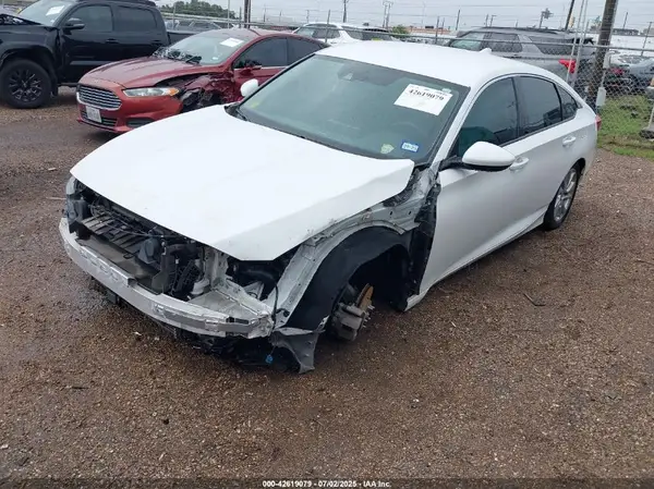 1HGCV1F16LA092929 2020 HONDA ACCORD - Image 2