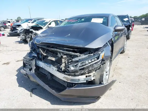 1HGCV1F16LA108806 2020 HONDA ACCORD - Image 2