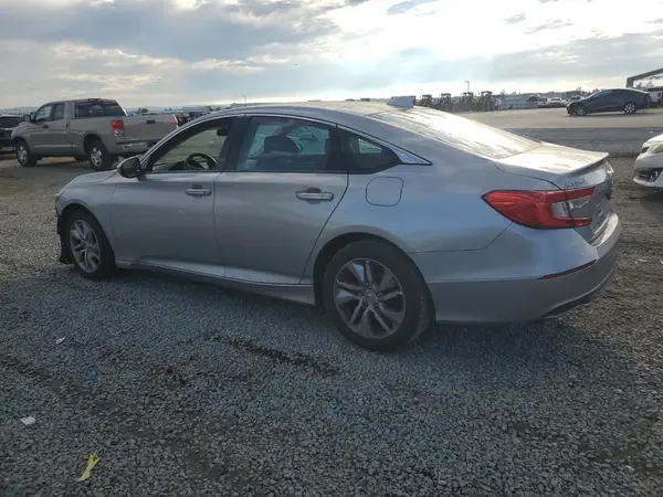 1HGCV1F16LA111592 2020 HONDA ACCORD - Image 2