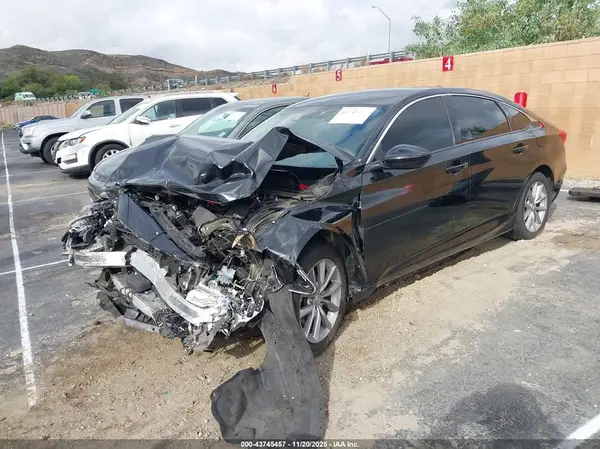 1HGCV1F16MA026673 2021 HONDA ACCORD - Image 2