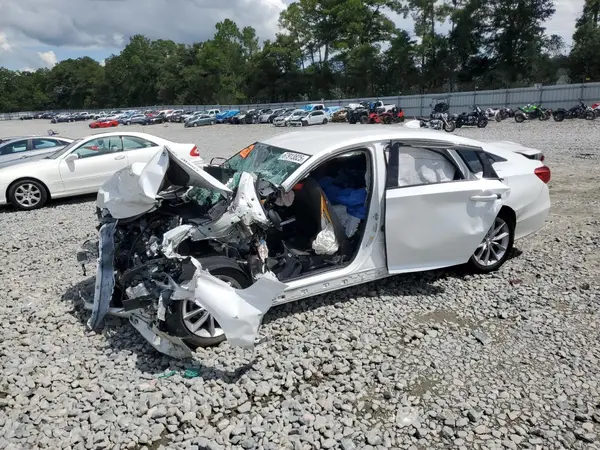 1HGCV1F16NA038386 2022 HONDA ACCORD - Image 1