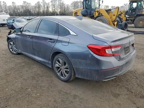 1HGCV1F17JA006444 2018 HONDA ACCORD - Image 2