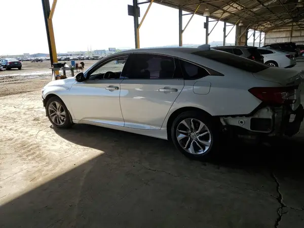 1HGCV1F17JA018433 2018 HONDA ACCORD - Image 2