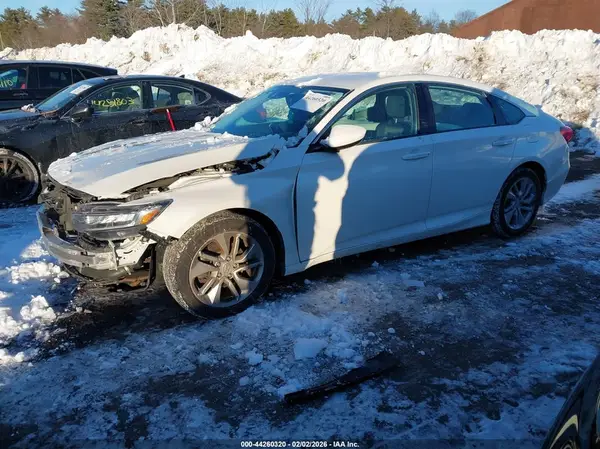 1HGCV1F17JA019615 2018 HONDA ACCORD - Image 2