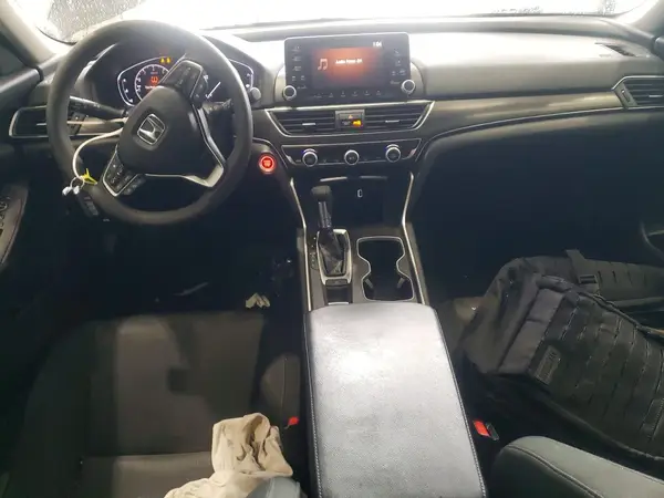 1HGCV1F17JA031330 2018 HONDA ACCORD - Image 8