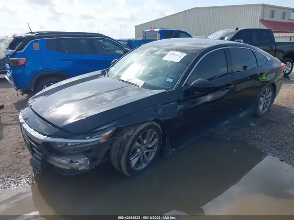 1HGCV1F17JA039072 2018 HONDA ACCORD - Image 2