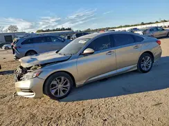 1HGCV1F17JA049858 2018 HONDA ACCORD