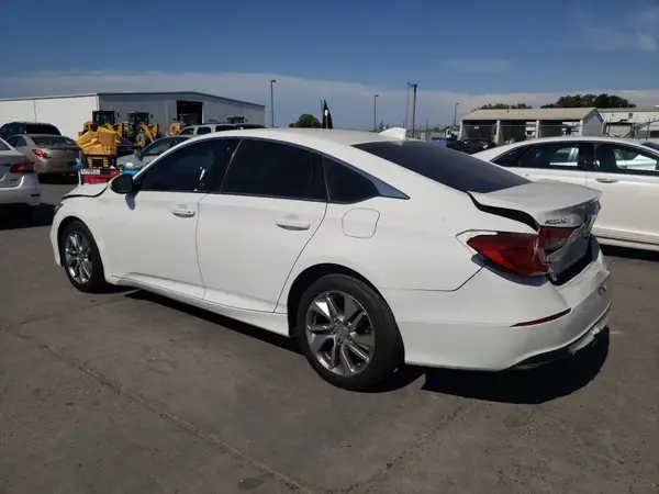 1HGCV1F17JA051738 2018 HONDA ACCORD - Image 2