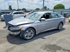 1HGCV1F17JA055188 2018 HONDA ACCORD