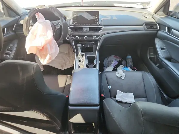 1HGCV1F17JA075991 2018 HONDA ACCORD - Image 8