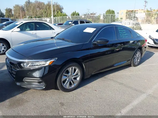 1HGCV1F17JA076316 2018 HONDA ACCORD - Image 2