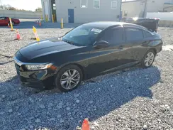 1HGCV1F17JA079913 2018 HONDA ACCORD