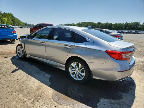 1HGCV1F17JA083055 2018 HONDA ACCORD - Image 2