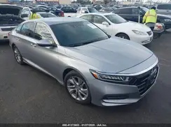 1HGCV1F17JA084819 2018 HONDA ACCORD