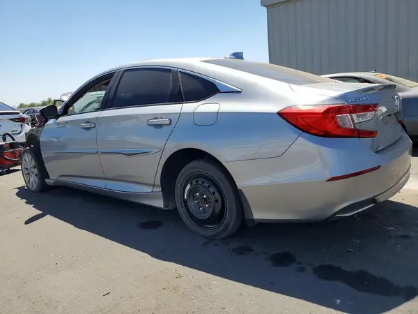 1HGCV1F17JA084934 2018 HONDA ACCORD - Image 2