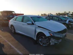 1HGCV1F17JA086831 2018 HONDA ACCORD