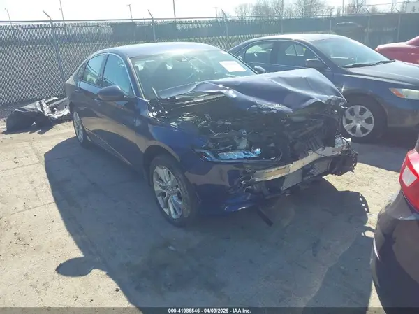 1HGCV1F17JA096436 2018 HONDA ACCORD - Image 1