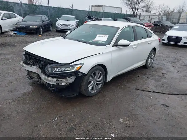 1HGCV1F17JA101103 2018 HONDA ACCORD - Image 2