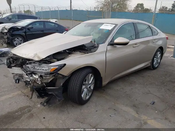 1HGCV1F17JA104499 2018 HONDA ACCORD - Image 2