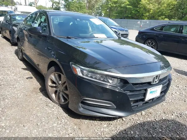 1HGCV1F17JA105135 2018 HONDA ACCORD - Image 1