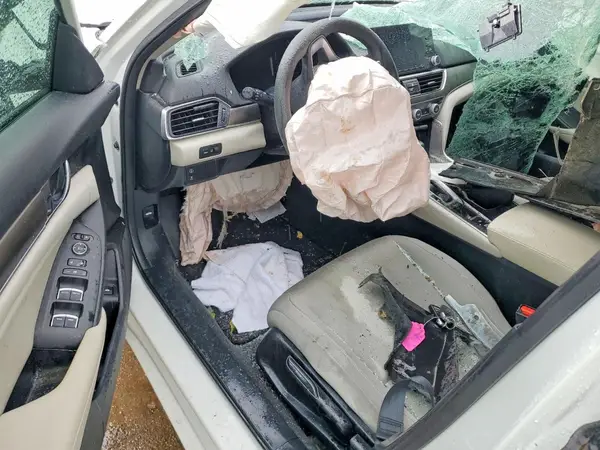 1HGCV1F17JA115146 2018 HONDA ACCORD - Image 8