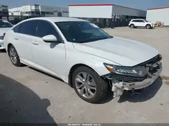 1HGCV1F17JA117219 2018 HONDA ACCORD